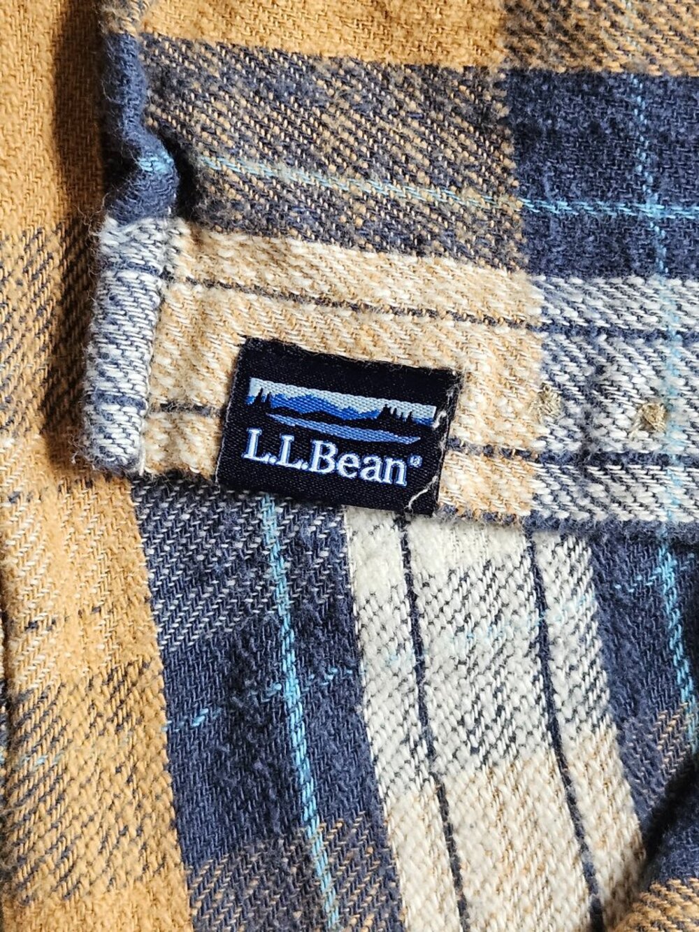 LL Bean Flannel Shirt Mens Medium Regular Mustard Blue Plaid Button Up 520381 - Picture 5 of 8